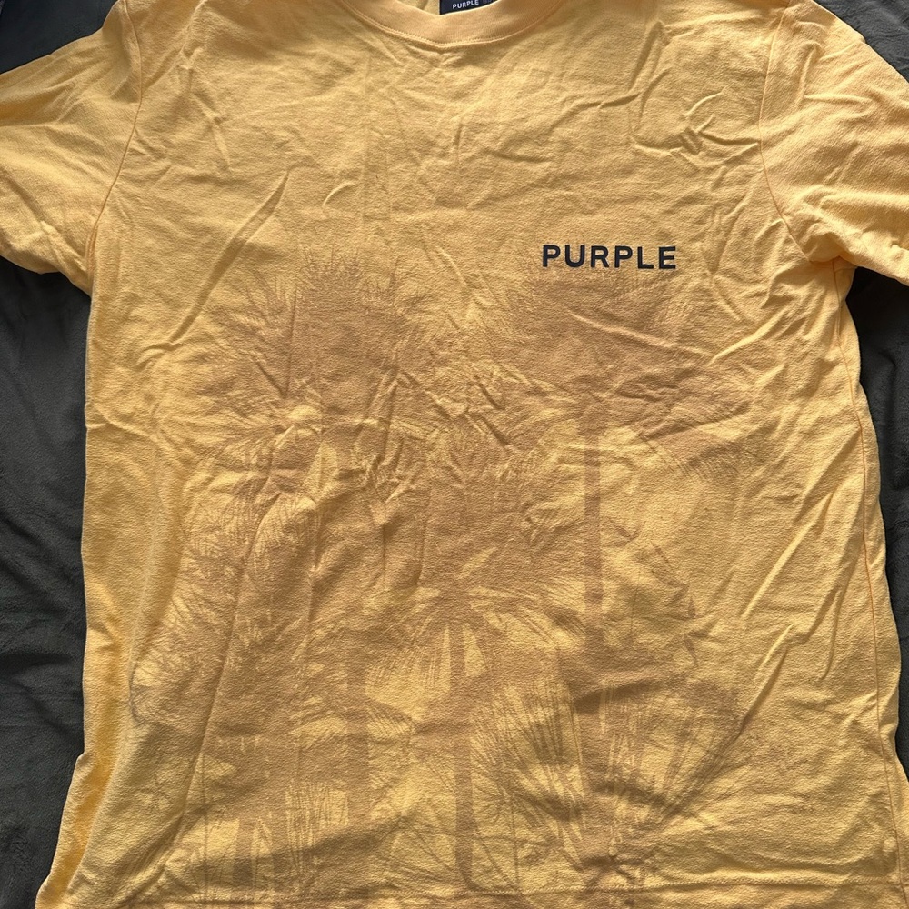 Yellow Short Sleeve Tee with Graphic Print